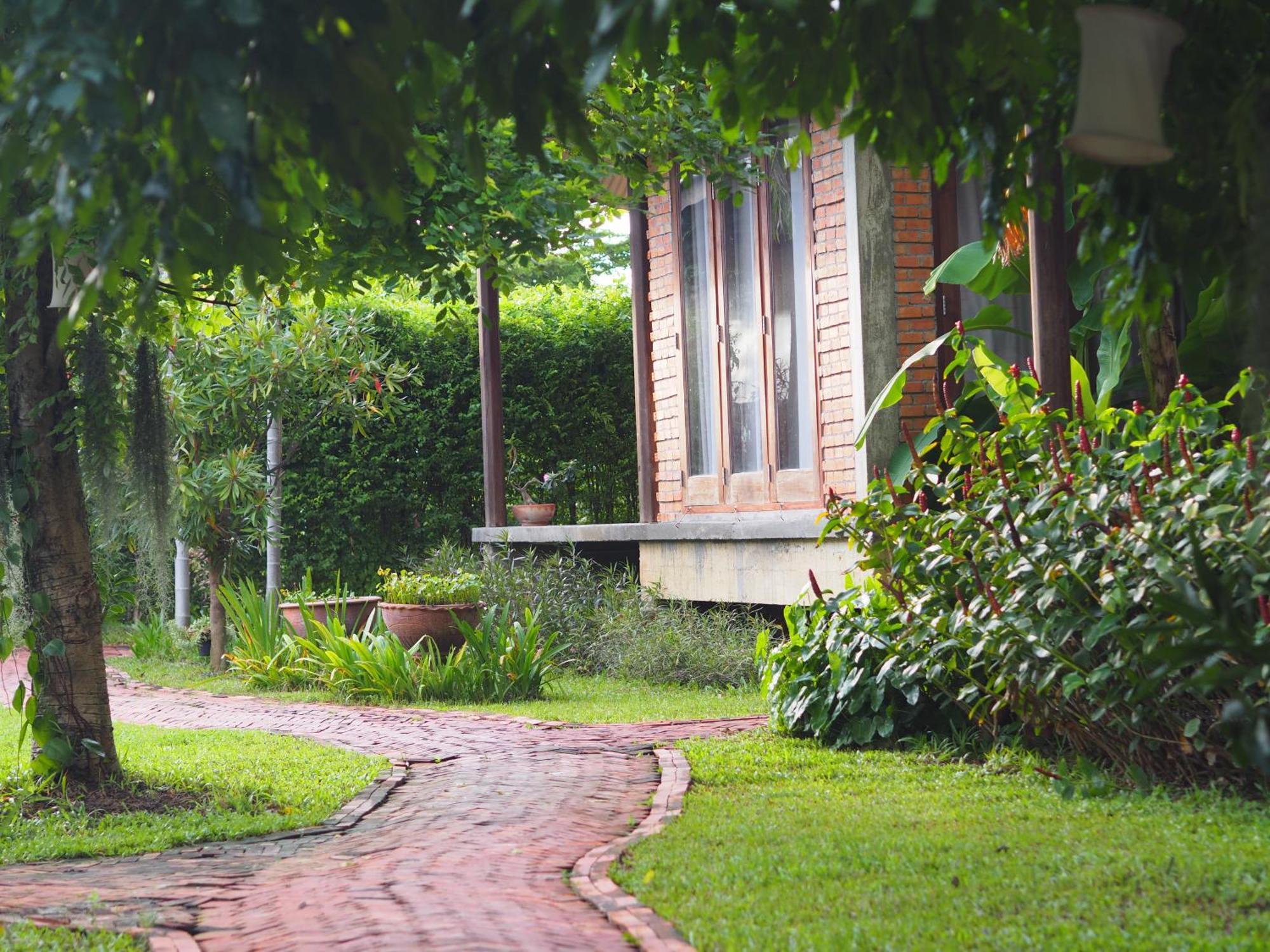 BaanSuk Sukhothai Resort Bagian luar foto
