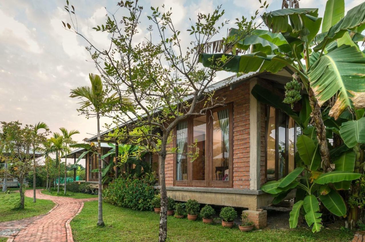 BaanSuk Sukhothai Resort Bagian luar foto